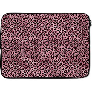 Laptophoes 13 inch - Panter - Roze - Dierenprint - Patronen - Laptop sleeve - Binnenmaat 32x22,5 cm - Zwarte achterkant