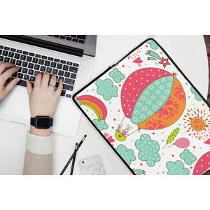 Laptophoes 17 inch - Konijn - Patroon - Baby - Laptop sleeve - Binnenmaat 42,5x30 cm - Zwarte achterkant