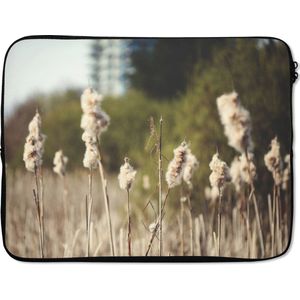 Laptophoes 15.6 inch - Katoen - Zon - Planten - Laptop sleeve - Binnenmaat 39,5x29,5 cm - Zwarte achterkant