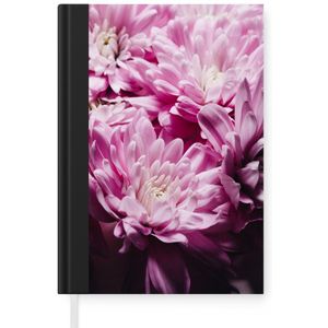 Notitieboek - Schrijfboek - Bloemen - Roze - Natuur - Notitieboekje klein - A5 formaat - Schrijfblok