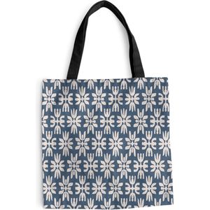 MuchoWow® Schoudertas - Strandtas - Big Shopper - Boodschappentas - Bloemen - Sneeuw - Winter - Design - 40x40 cm - Katoenen tas