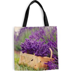MuchoWow® Schoudertas - Strandtas - Big Shopper - Boodschappentas - Verse lavendel in een mand - 45x45 cm - Katoenen tas