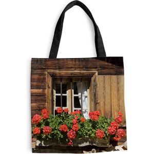 MuchoWow® Schoudertas - Strandtas - Big Shopper - Boodschappentas - Venster met geranium bloemen in bloei - 40x40 cm - Katoenen tas