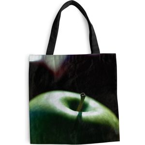 MuchoWow® Schoudertas - Strandtas - Big Shopper - Boodschappentas - Close-up van een groene appel - 45x45 cm - Katoenen tas