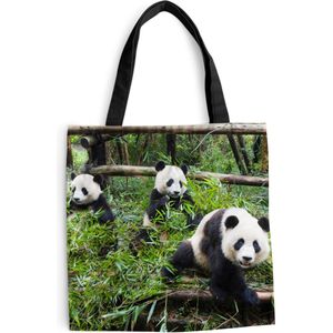 MuchoWow® Schoudertas - Strandtas - Big Shopper - Boodschappentas - Panda's - Bamboe - Bladeren - 40x40 cm - Katoenen tas