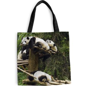 MuchoWow® Schoudertas - Strandtas - Big Shopper - Boodschappentas - Panda's - Hout - Trap - 40x40 cm - Katoenen tas