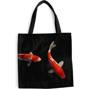 MuchoWow® Schoudertas - Strandtas - Big Shopper - Boodschappentas - Twee kleurrijke koi karpers bij een zwarte achtergrond - 45x45 cm - Katoenen tas