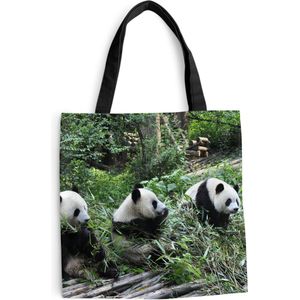 MuchoWow® Schoudertas - Strandtas - Big Shopper - Boodschappentas - Panda - Natuur - Bamboe - 40x40 cm - Katoenen tas