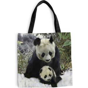 MuchoWow® Schoudertas - Strandtas - Big Shopper - Boodschappentas - Panda - Welp - Sneeuw - 45x45 cm - Katoenen tas