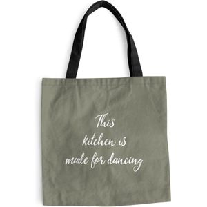 MuchoWow® Schoudertas - Strandtas - Big Shopper - Boodschappentas - Spreuken - Quotes - This kitchen is made for dancing - 45x45 cm - Katoenen tas