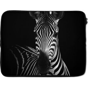 Laptophoes 17 inch - Zebra - Zwart - Wit - Dieren - Laptop sleeve - Binnenmaat 42,5x30 cm - Zwarte achterkant