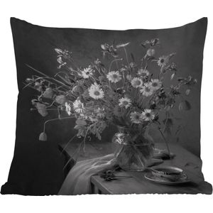 Buitenkussen Weerbestendig - Boeket - Bloemen - Olieverf - Stilleven - Zwart - Wit - 50x50 cm