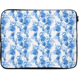 Laptophoes 17 inch - Bloemen - Blauw - Hortensia - Laptop sleeve - Binnenmaat 42,5x30 cm - Zwarte achterkant