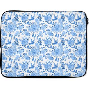 Laptophoes 17 inch - Bloemen - Patroon - Blauw - Laptop sleeve - Binnenmaat 42,5x30 cm - Zwarte achterkant