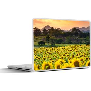 Laptop sticker - 14 inch - Zonnebloem - Natuur - Berg - 32x5x23x5cm - Laptopstickers - Laptop skin - Cover