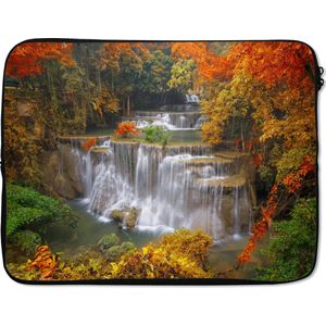 Laptophoes 17 inch - Bomen - Waterval - Herfst - Laptop sleeve - Binnenmaat 42,5x30 cm - Zwarte achterkant