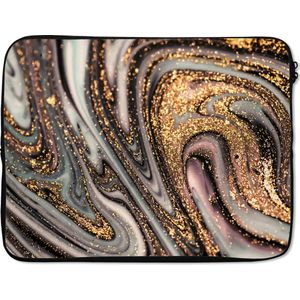 Laptophoes 17 inch - Marmer printlook - Goud - Glitter - Luxe - Marmer print - Wit - Laptop sleeve - Binnenmaat 42,5x30 cm - Zwarte achterkant