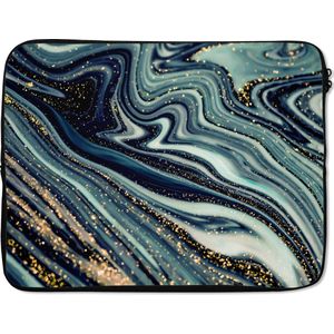 Laptophoes 17 inch - Marmer print - Goud - Blauw - Glitter - Marmer printlook - Abstract - Laptop sleeve - Binnenmaat 42,5x30 cm - Zwarte achterkant