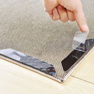 IKOOMEE anti-slip tapijt grijpers, 8 stks herbruikbare bodem tapijt pads Stickers voor hout, laminaat, marmer en keramische tegelvloeren