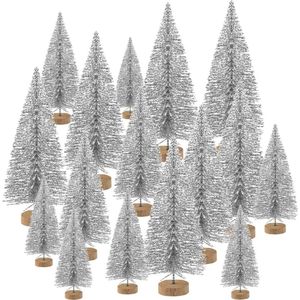 48 stuks mini kerstbomen fles borstel bomen tafelblad model bomen voor kerst decoratie doe-het-zelf kamer decor diorama modellen (zilver) kleine maten bomen