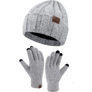 Warme winterset 2-delig - Lichtgrijs - Fleece gevoerde beanie muts en touchscreen handschoenen - Thermo voor volwassenen - Black Friday 2023 - Kerstcadeau