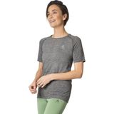 Odlo - Essential Seamless - Sport T-shirt - Zwart - 56% Polyamide, 44% Polyester