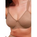 Triumph - Minimizer Essential - Beugel BH - Beige/Nude - 71% Polyamide 19% Elastaan