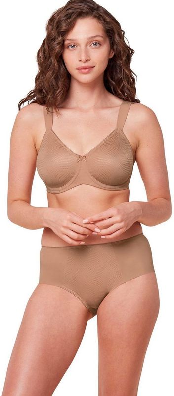 Triumph - Minimizer Essential - Beugel BH - Beige/Nude - 71% Polyamide 19% Elastaan