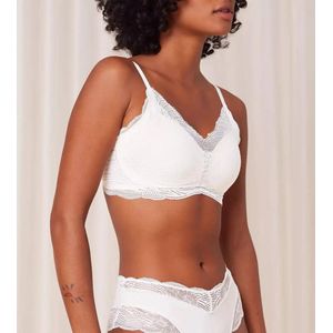 Lift Smart - Beugelloze Bh - Wit - Kanten - Voorgevormd