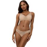 Triumph - Amourette N01 - Vrouwenbeha - Minimizer - Zonder Beugels