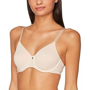 Triumph Minimizer-BH Body Make-Up Essentials
