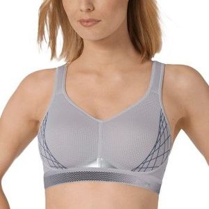 Triumph - Triaction Cardio Cloud P - Sportbeha - Zwart - Licht Gewatteerde Cups