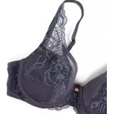 Triumph - Wild Peony Florale - Vrouwenbeha - Ademend - Gewatteerd - Hoge Apex Halslijn