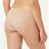 Triumph - Lovely Micro - Tai Slipjes - Zwart - 80% Polyamide - 20% Elastaan
