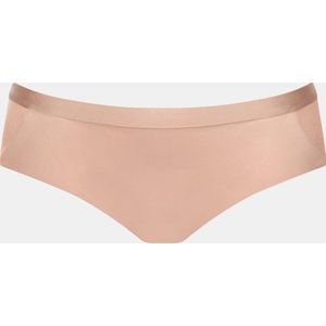 TRIUMPH - Slip Body Make-Up Soft Touch - Beige - Polyamide