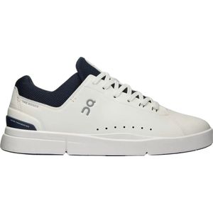 Sneaker 'The Roger Advantage'