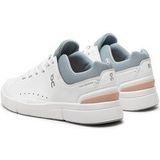 Sneaker 'The Roger Advantage'