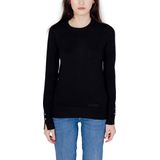 Gebreide Kleding Met Lange Mouwen