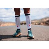 Compressport  R2 Calf Sleeves  Compressietubes  White  T2