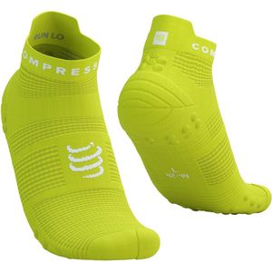 Compressport - Pro Racing Socks v4.0 - Sportsokken - Low Cut - Zwart - Technisch Weefsel