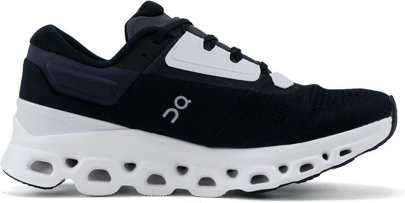 On - Cloudstratus 3 - Hardloopschoenen - Zwart - Helion™ SuperFoam