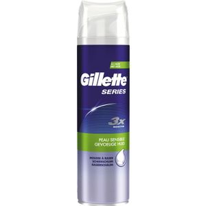 Gillette Scheerschuim Mannen voor Gevoelige Huid - 6x250ml Voordeelverpakking