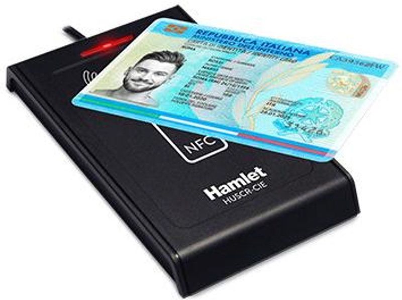 Hamlet - HUSCR-CIE - Toegangscontrole - Slimme Kaartlezer - Zwart - USB
