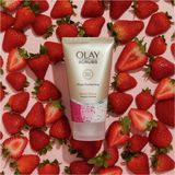 Olay - Pore Perfecting Scrub - Berry Burst - Zachte Scrub - 150ml