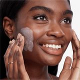 Olay - Pore Perfecting Scrub - Berry Burst - Zachte Scrub - 150ml