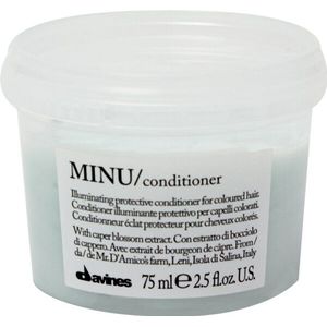 Davines - Essential Haircare Momo - Conditioner - Hydraterend - 250ml