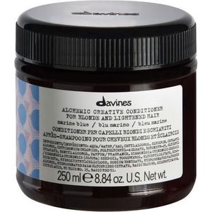 Conditioner for Blonde or Graying Hair Davines Alchemic Marine Blue 250 ml