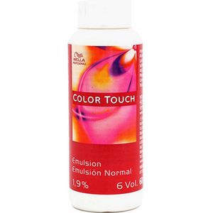 Permanente Kleur Color Touch Emulsion 1,9% 6 Vol Wella 1.9% 6 Vol (60 ml)