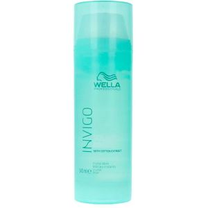 Wella Professionals Invigo Volume Boost Crystal Mask (145 ml)