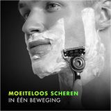 GilletteLabs With Exfoliating Bar Van Gillette - Magnetische Houder - 1 Scheermes - 1 Scheermesje